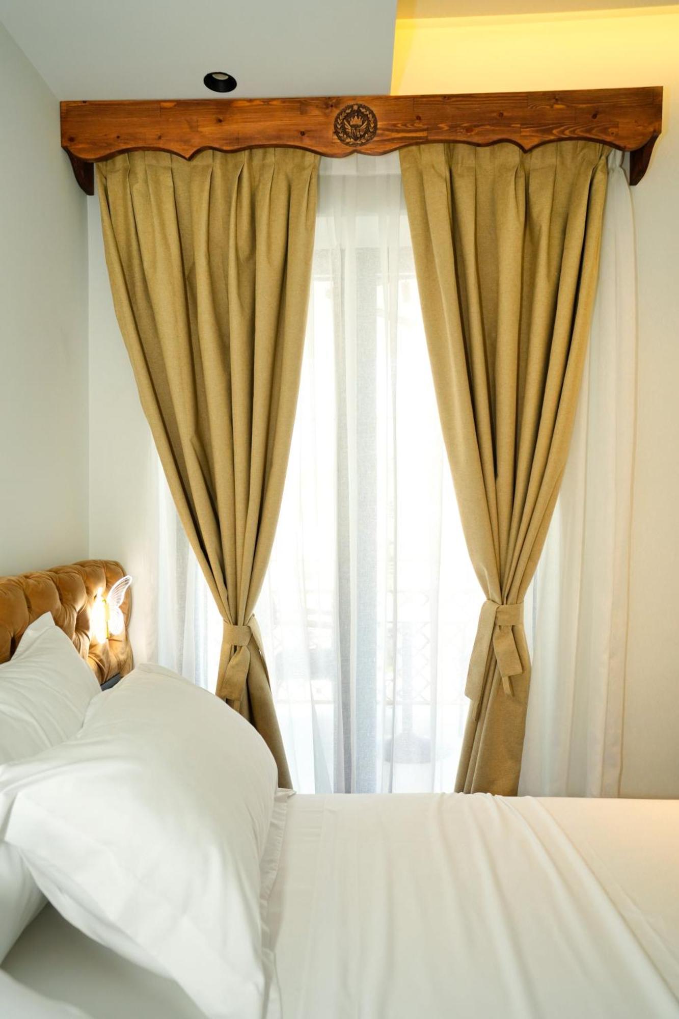 Boutique Hotel Empire Of Martin Gjirokastër 외부 사진