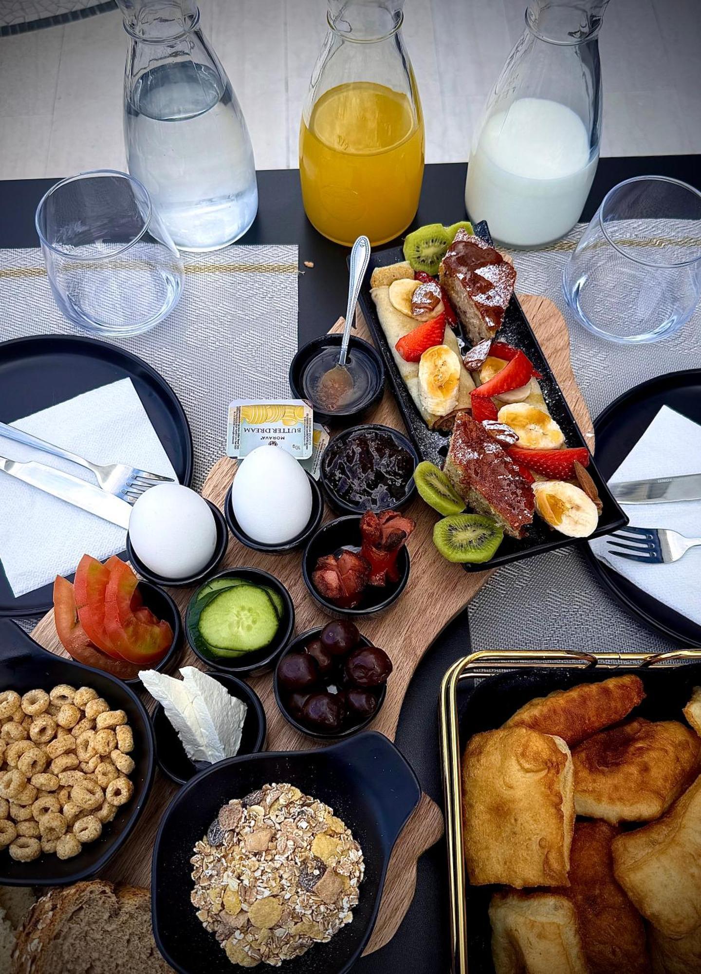 Boutique Hotel Empire Of Martin Gjirokastër 외부 사진